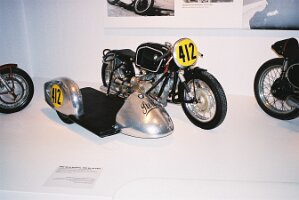 2005 MRSC Ausstellung Schräglage (14)