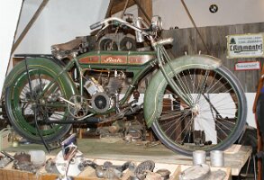 BMW Motorradmuseum 2009 (39)