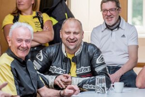 87 ESKA Firmenbesuch 2018-05  (40)
